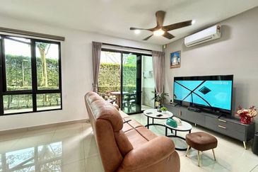 Gelang Patah / Bayou Water Village / Leisure Farm / Double Storey House / Unblock View