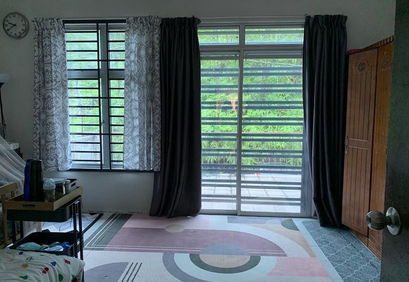 Pasir Gudang / Taman Scientex / Jalan Tempua 1 / Double Storey Terrace House Unblock view / Original good condition 