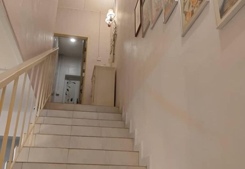 Kulai / Senai / Saleng /Taman Muhibbah / Jalan Jambu / 2.5 storey terrace house