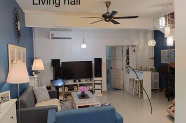 Kulai / Senai / Saleng /Taman Muhibbah / Jalan Jambu / 2.5 storey terrace house