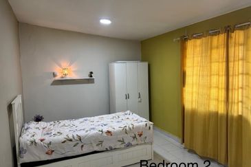 Kulai / Senai / Saleng /Taman Muhibbah / Jalan Jambu / 2.5 storey terrace house