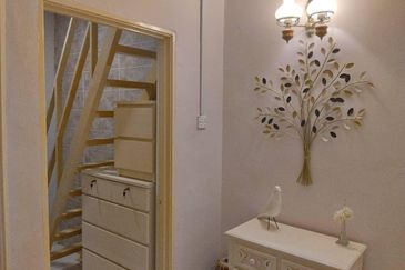 Kulai / Senai / Saleng /Taman Muhibbah / Jalan Jambu / 2.5 storey terrace house