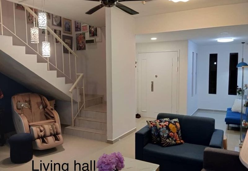 Kulai / Senai / Saleng /Taman Muhibbah / Jalan Jambu / 2.5 storey terrace house