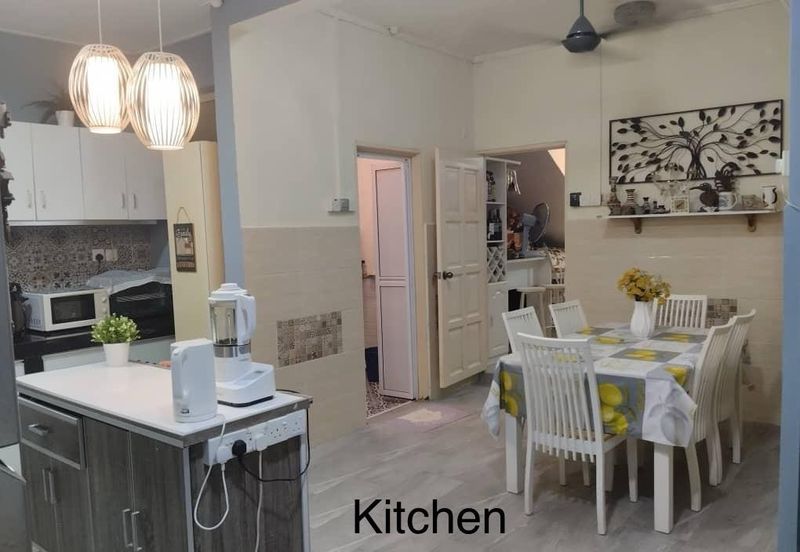 Kulai / Senai / Saleng /Taman Muhibbah / Jalan Jambu / 2.5 storey terrace house