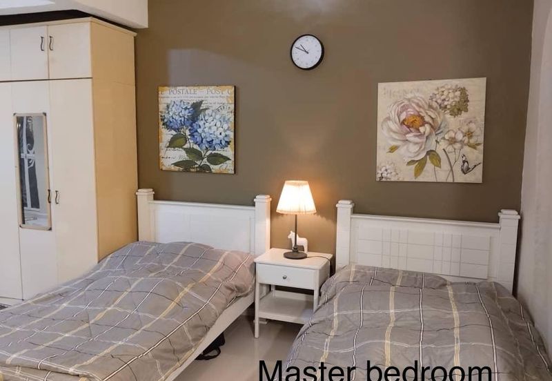 Kulai / Senai / Saleng /Taman Muhibbah / Jalan Jambu / 2.5 storey terrace house