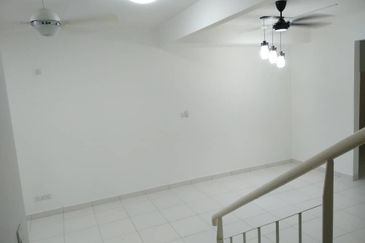 Skudai / Taman Pulai Hijauan / Jalan Penaga  / Double Storey House 