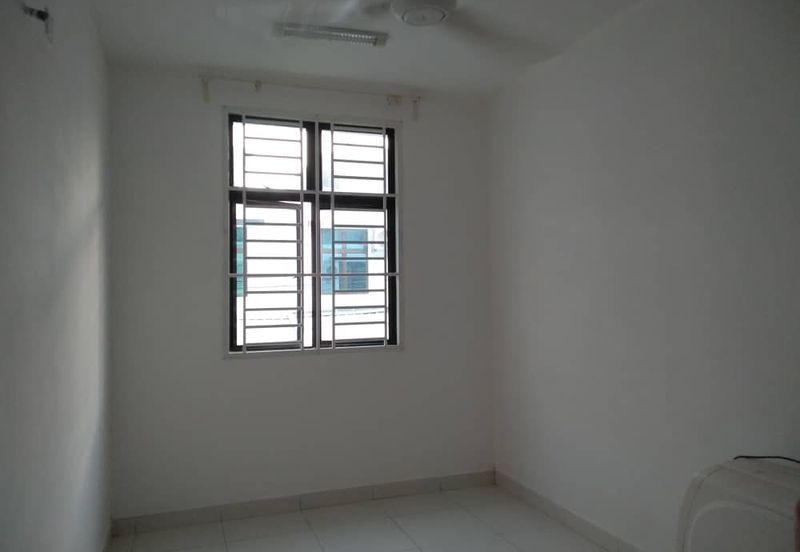 Skudai / Taman Pulai Hijauan / Jalan Penaga  / Double Storey House 