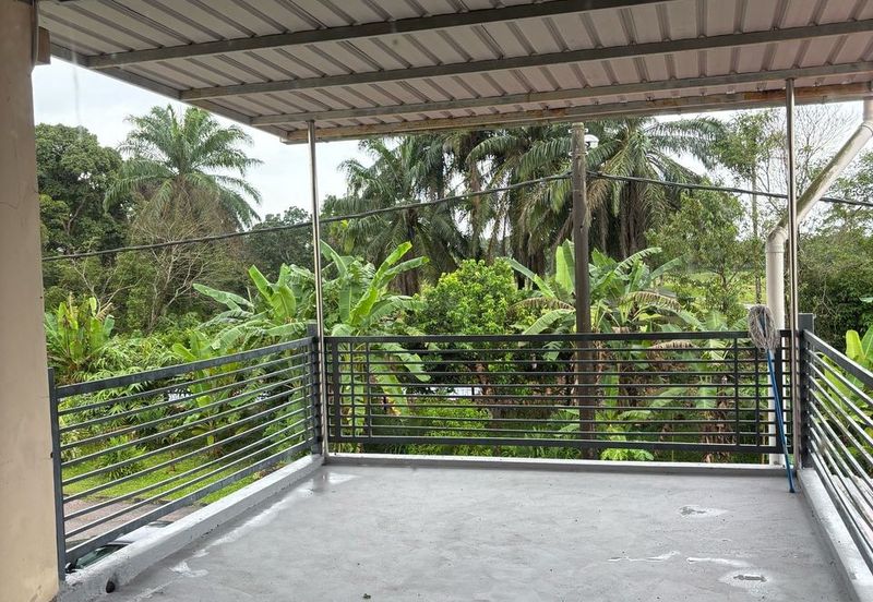 Kulai / Bandar Putra / IOI Palm Villa / Gate B / Jalan Ceria / Big Double Storey Corner Terrance