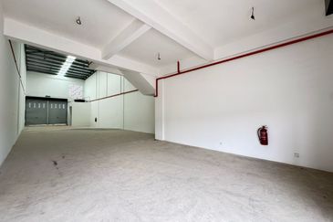 Kulai Bandar Indahpura • Jalan Kiambang 17 •Stellar Park@Vervo City 1.5 Storey Terrace Factory  ⁠Light Industry 