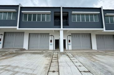 Kulai Bandar Indahpura • Jalan Kiambang 17 •Stellar Park@Vervo City 1.5 Storey Terrace Factory  ⁠Light Industry 