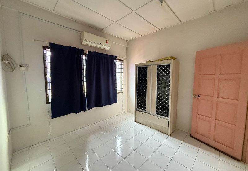 Kulai / Taman Putri Kulai /Jalan Sri Putri 7 / Double Storey House UnBlock View 古来公主城第七期双层排楼