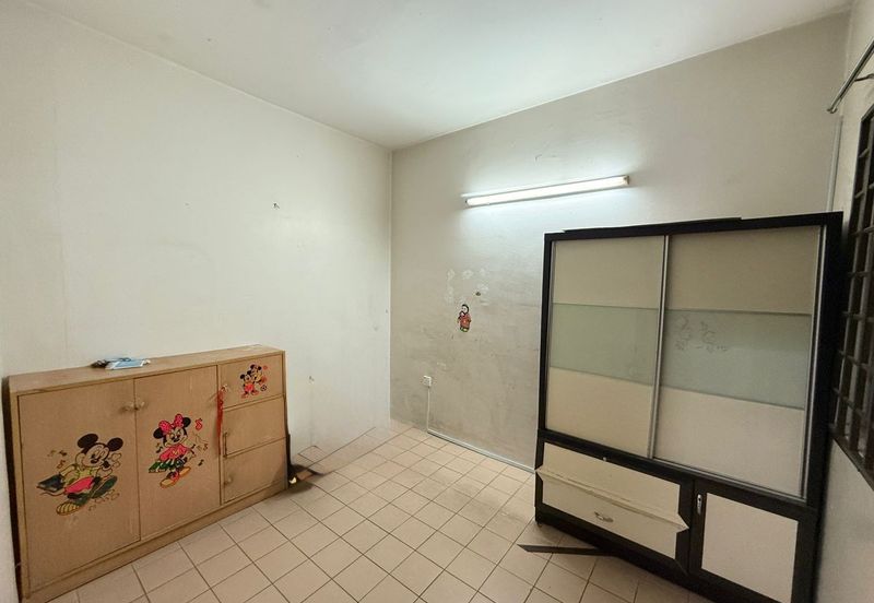 Kulai / Taman Putri Kulai /Jalan Sri Putri 7 / Double Storey House UnBlock View 古来公主城第七期双层排楼