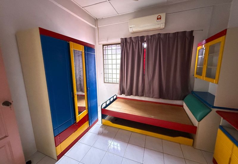 Kulai / Taman Putri Kulai /Jalan Sri Putri 7 / Double Storey House UnBlock View 古来公主城第七期双层排楼