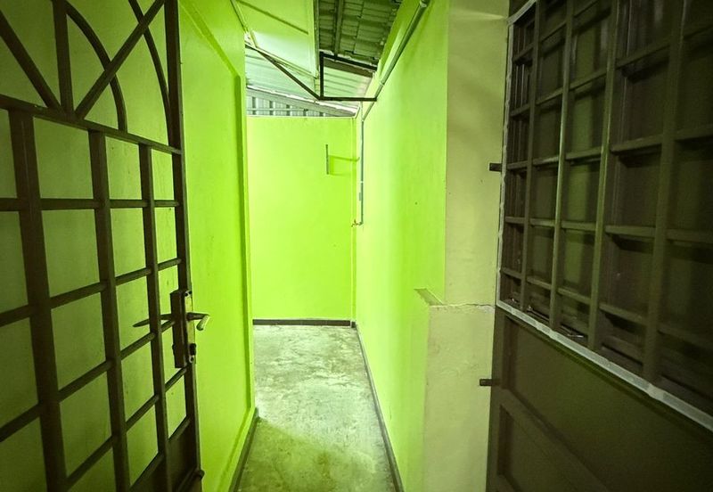 Kulai / Taman Putri Kulai /Jalan Sri Putri 7 / Double Storey House UnBlock View 古来公主城第七期双层排楼