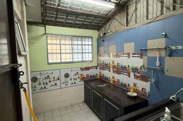 Kulai / Taman Putri Kulai /Jalan Sri Putri 7 / Double Storey House UnBlock View 古来公主城第七期双层排楼