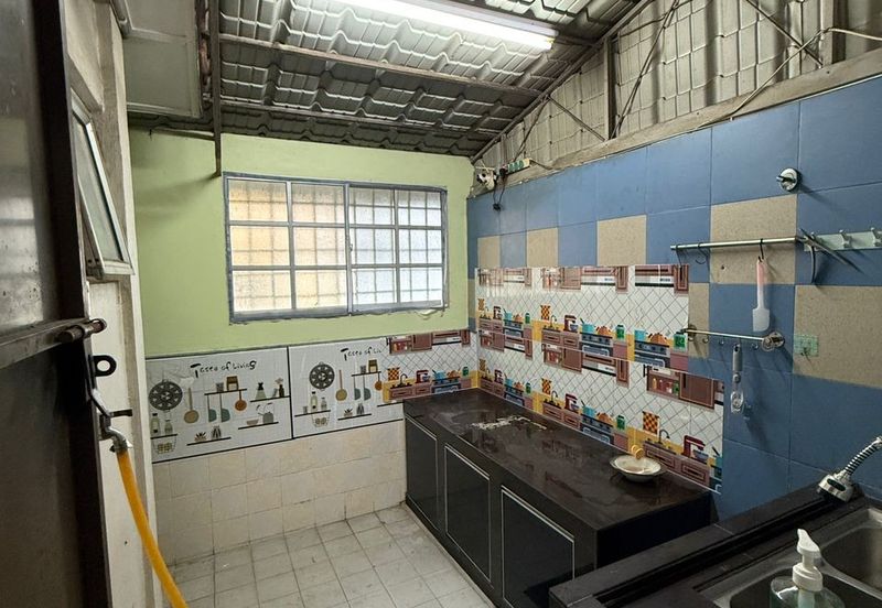 Kulai / Taman Putri Kulai /Jalan Sri Putri 7 / Double Storey House UnBlock View 古来公主城第七期双层排楼