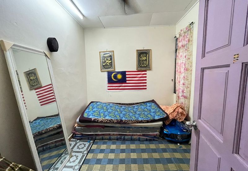 Kulai Saleng / Taman Muhibah /JB Jalan Muhibah / Double Storey Terrace House