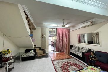 Kulai Saleng / Taman Muhibah /JB Jalan Muhibah / Double Storey Terrace House