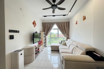 Kulai Bandar Putra / Jalan Merpati / MI Apartment 
