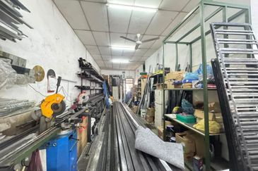 Skudai Kangkar Pulai / Taman Sri Pulai Perdana / Jln Pulai Perdana / 1 Storey Low Cost Shop