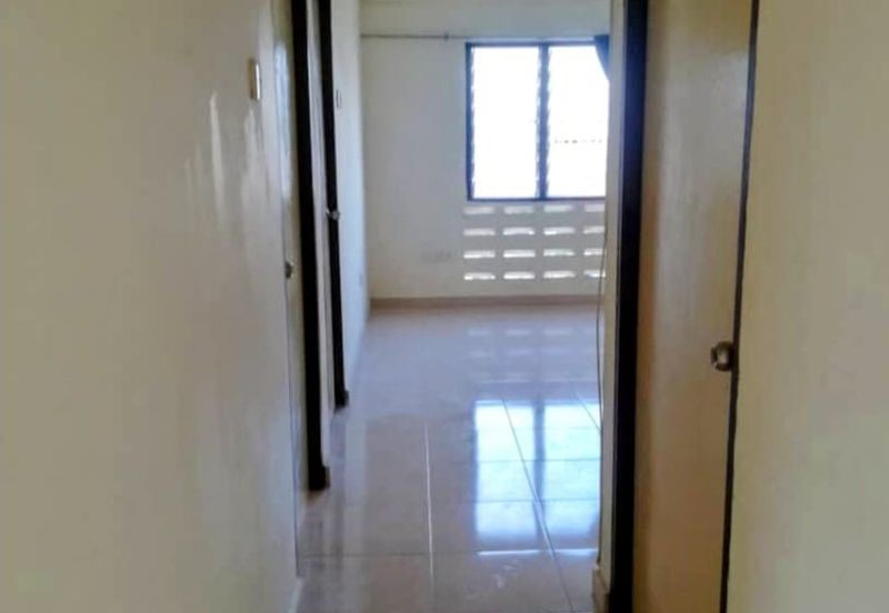 Kulai Bandar Indahpura / Jalan Persiaran Indahpura 6 /Temenggong Flat Corner lot