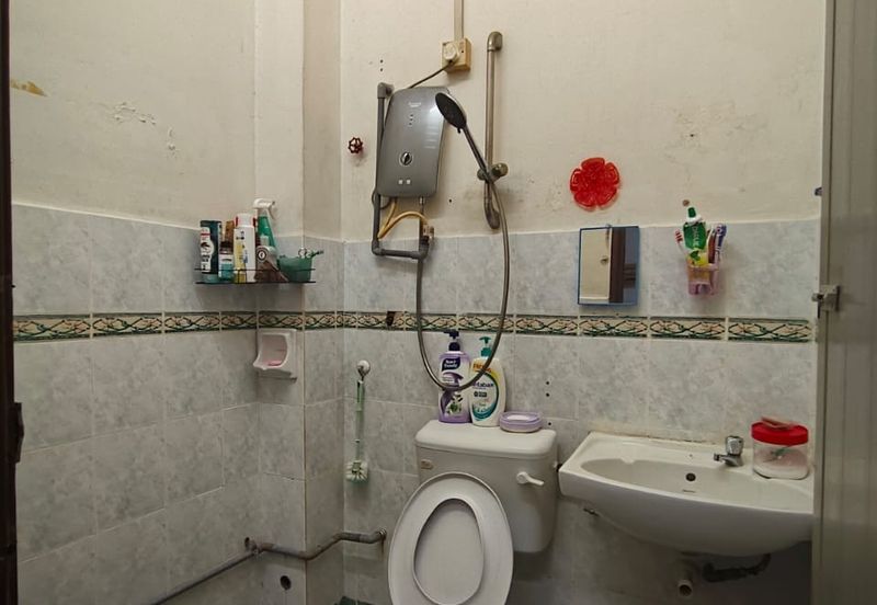 Bukit Indah / Taman Bukit Indah 1 / Single Storey House 