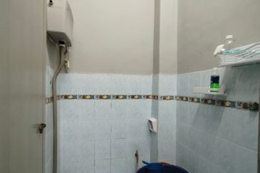 Bukit Indah / Taman Bukit Indah 1 / Single Storey House 