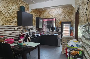 Bukit Indah / Taman Bukit Indah 1 / Single Storey House 