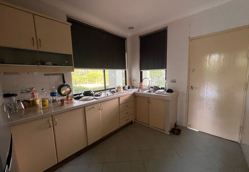 Kulai/ Senai /Jalan anak bukit/  Double Storey Bungalow House /Beside Le Grandeur Palm Resort Johor Behind Golf Court 