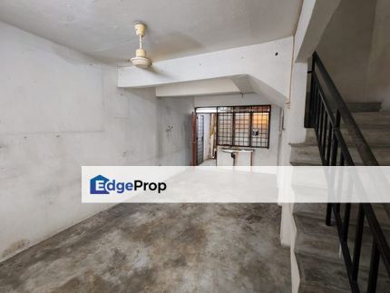 Skudai -Taman Anggerik - Jalan Anggerik -Double Storey Terrance House low cost , Johor, Skudai