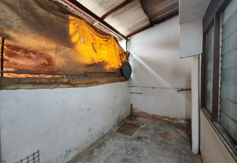 Skudai -Taman Anggerik - Jalan Anggerik -Double Storey Terrance House low cost 