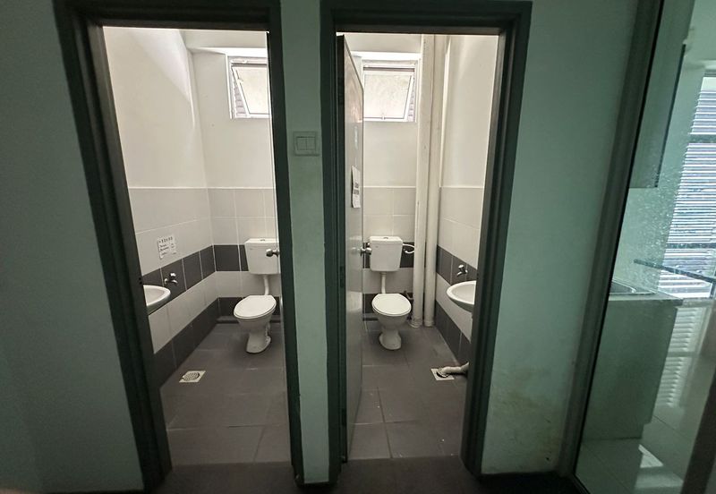 Kulai / Taman Perindustrian Lagenda / Jalan Lagenda / 1.5 Storey Cluster Factory