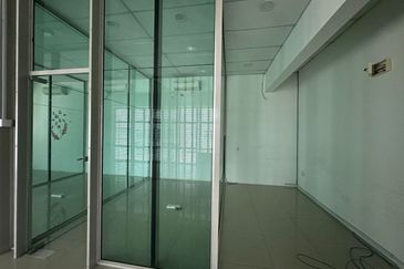 Kulai / Taman Perindustrian Lagenda / Jalan Lagenda / 1.5 Storey Cluster Factory