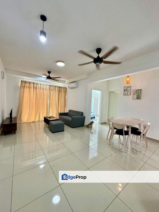 Kulai / Bandar Putra/ D Putra Suites / Serviced Apartment , Johor, Kulai