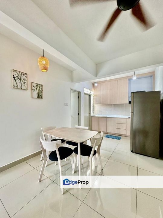 Kulai / Bandar Putra/ D Putra Suites / Serviced Apartment , Johor, Kulai