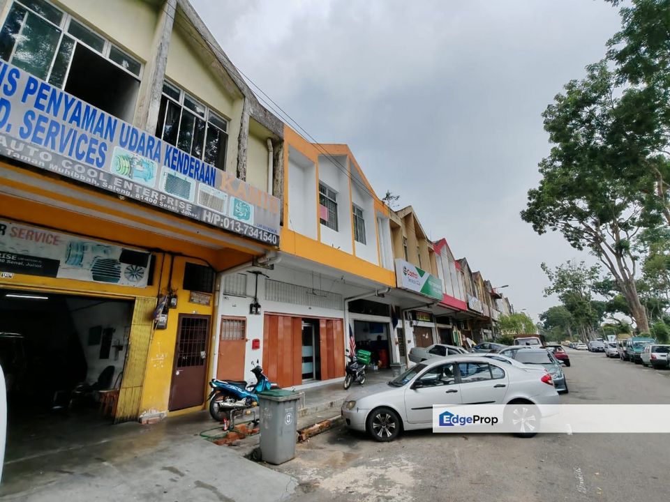 Kulai / Saleng / Jalan Jambu 1 / Double Storey Shoplot Unblock View , Johor, Kulai