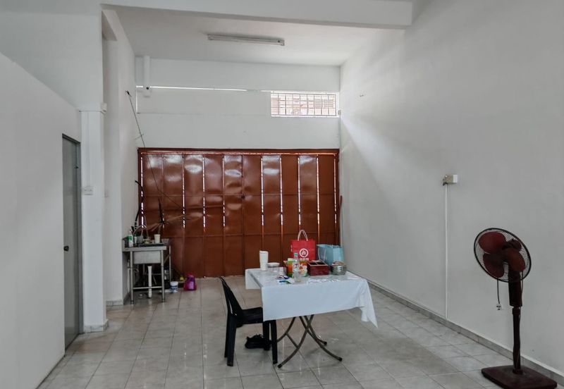 Kulai / Saleng / Jalan Jambu 1 / Double Storey Shoplot Unblock View 