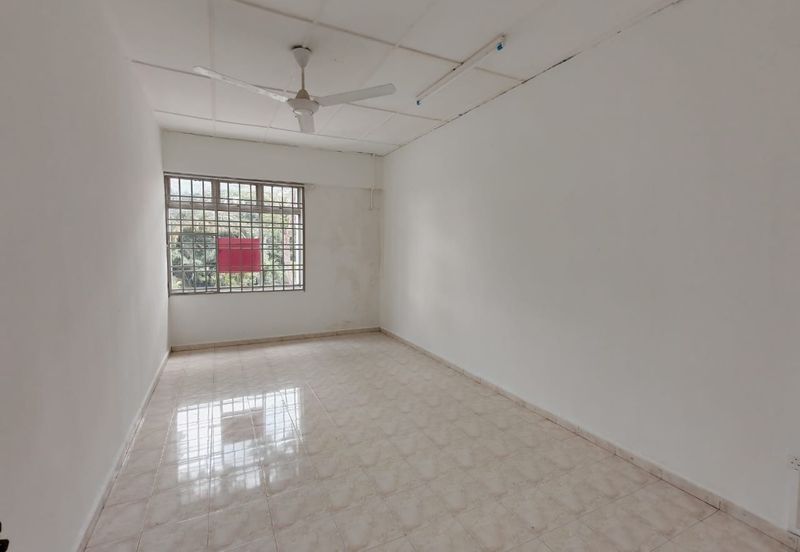 Kulai / Saleng / Jalan Jambu 1 / Double Storey Shoplot Unblock View 