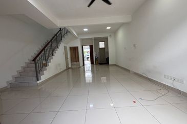 Masai / Bandar Seri Alam / Jalan Person is aran Sinaran Ilmu / Jalan Jed Sadu / Imperial Jade / Double Storey House/ Full loan unit