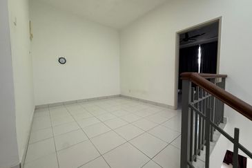 Masai / Bandar Seri Alam / Jalan Person is aran Sinaran Ilmu / Jalan Jed Sadu / Imperial Jade / Double Storey House/ Full loan unit