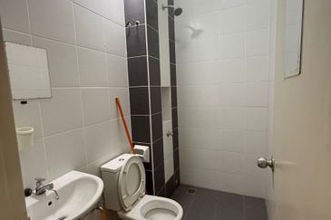 Masai / Bandar Seri Alam / Jalan Person is aran Sinaran Ilmu / Jalan Jed Sadu / Imperial Jade / Double Storey House/ Full loan unit