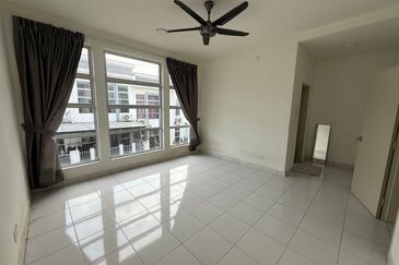 Masai / Bandar Seri Alam / Jalan Person is aran Sinaran Ilmu / Jalan Jed Sadu / Imperial Jade / Double Storey House/ Full loan unit