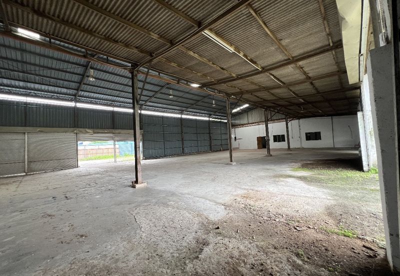 Kulai / Kelapa Sawit / enclosed detached  Factory / No CCC