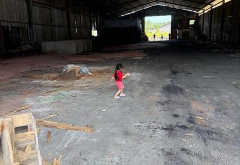 Kulai / Jalan Sengkang / 3 Blok of Warehouse / Factory / 