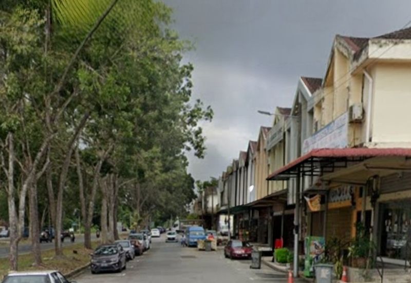Kulai / Saleng / Jalan Jambu 1 / Double Storey Shoplot Unblock View 