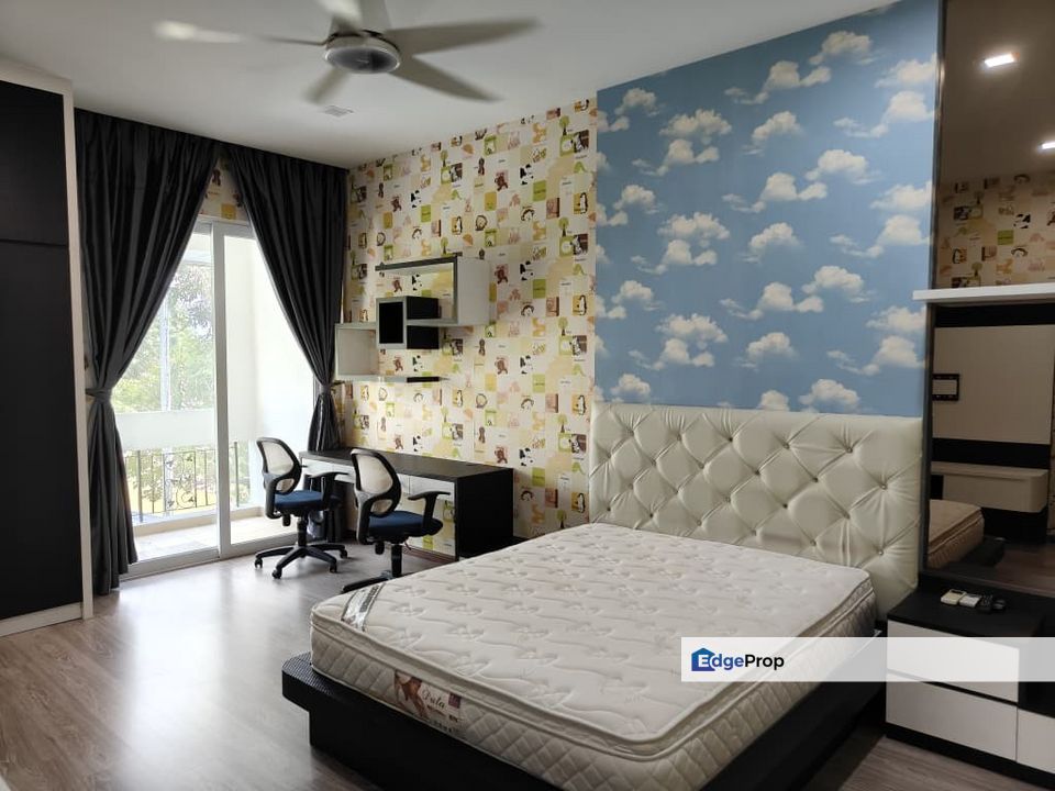  Kulai Bandar Putra / Jalan indah / Gate C Double Storey Semi D , Johor, Kulai