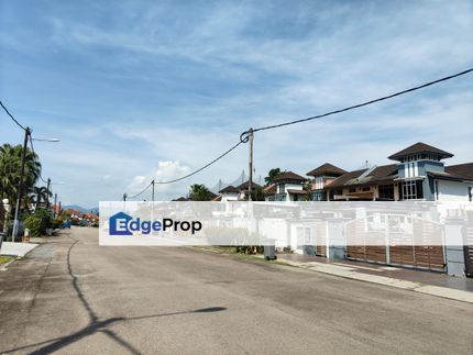  Kulai Bandar Putra / Jalan indah / Gate C Double Storey Semi D , Johor, Kulai