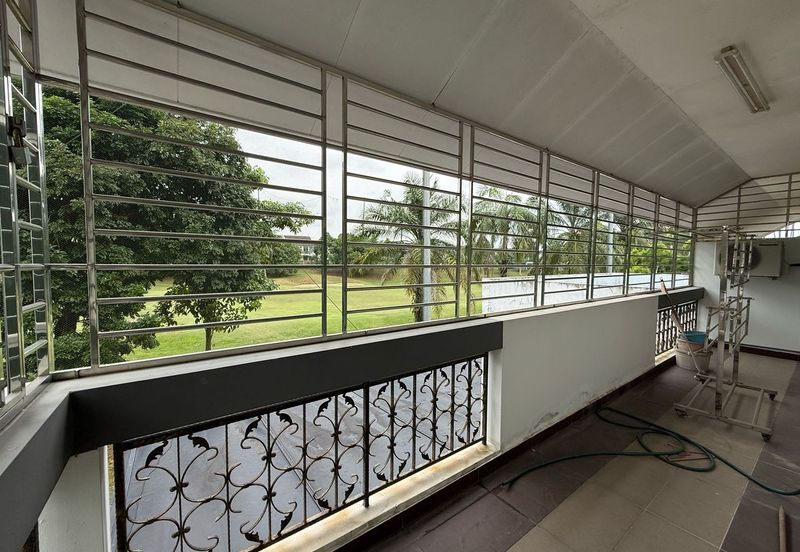 Kulai / Bandar Putra /  IOI Palm Villa Gate C / Double Storey Semi-D House 