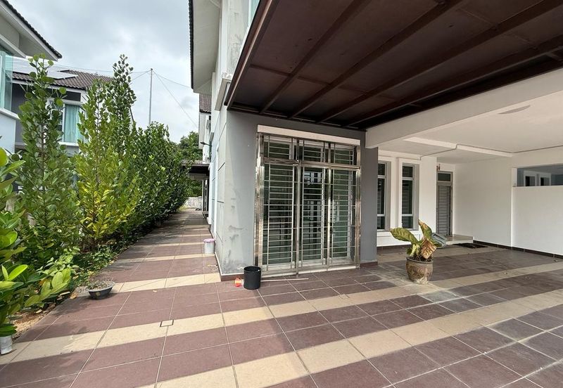 Kulai / Bandar Putra /  IOI Palm Villa Gate C / Double Storey Semi-D House 