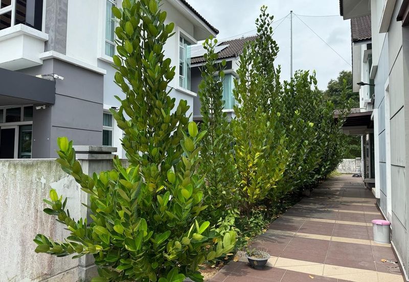 Kulai / Bandar Putra /  IOI Palm Villa Gate C / Double Storey Semi-D House 